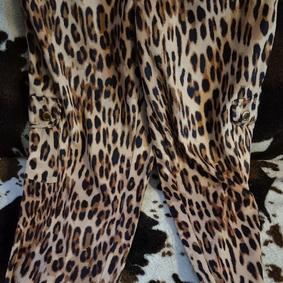 VENUS Leopard Print Pants - Picture 4 of 13